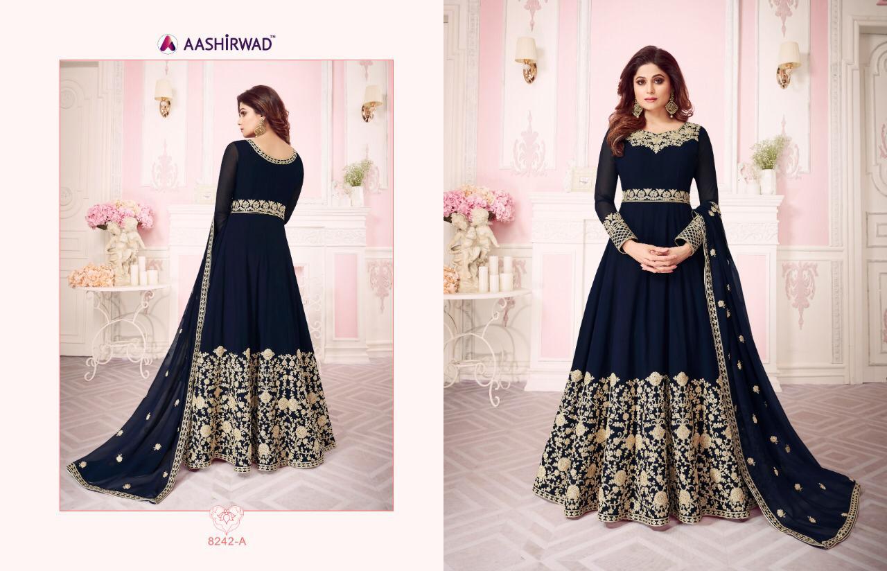 Design - 8242 A